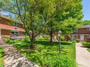 39 Harrison Ave APT 9, Montclair, NJ 07042