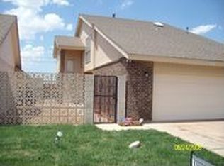 916 W Caprock St, Hobbs, NM 88240