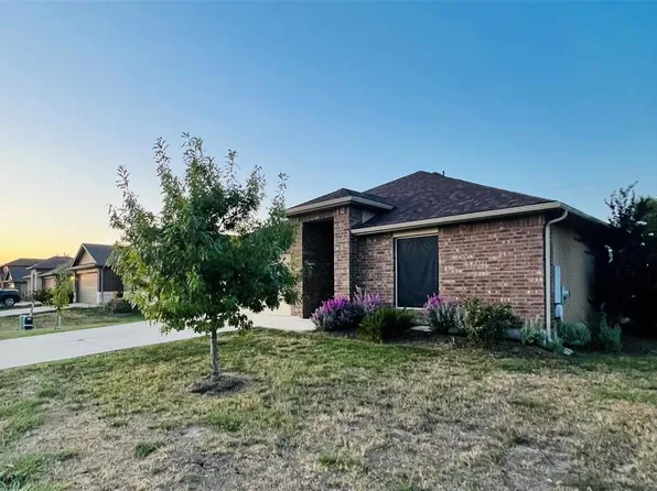 501 Luna Vista Dr, Hutto, TX 78634