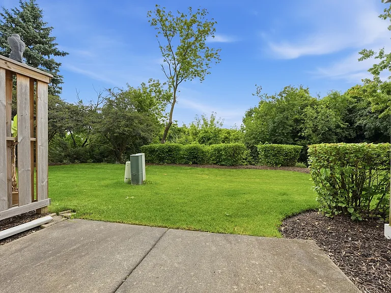 1117 Hawthorne Ln #1117 — Photo 33