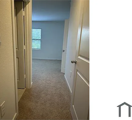 390 NE 12th St #390 — Photo 12