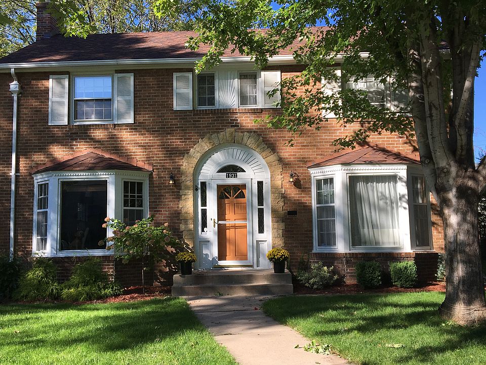 1st image of 1931 Pinehurst Ave