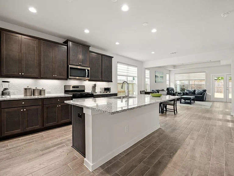 33142 School Hill Rd — Photo 6