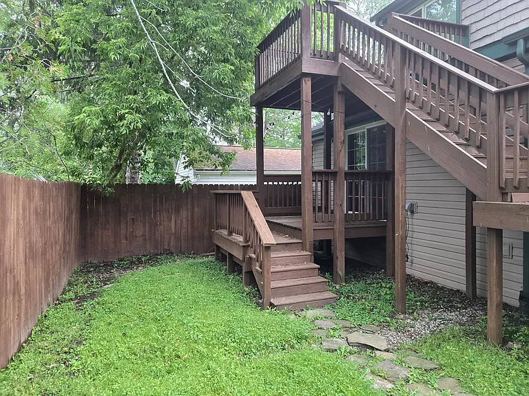 327 Hillcrest Ave #1 — Photo 3
