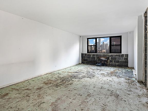 5th image of 315 E 72nd St APT 20E
