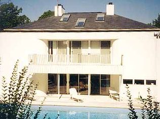 103 Laurel Valley Rd, Noyack, NY 11963