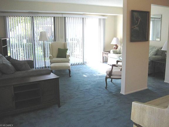 5th image of 16255 Heather Ln #A