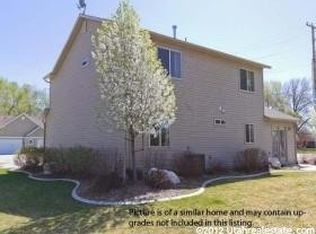 373 W Goodale Dr, Ogden, UT 84404