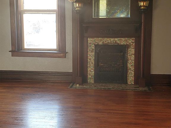 4th image of 3521 Saint John Ave