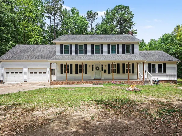 121 Winchester Dr, Wendell, NC 27591