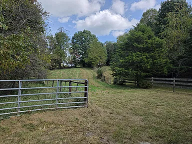 Property photo 40