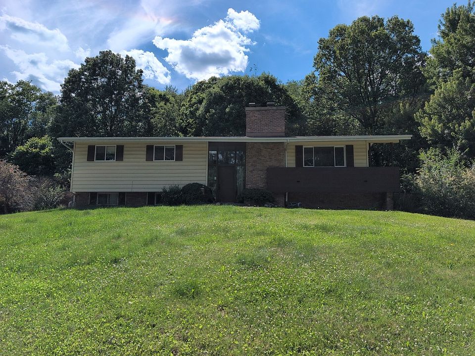 1st image of 840 Beechwood Dr