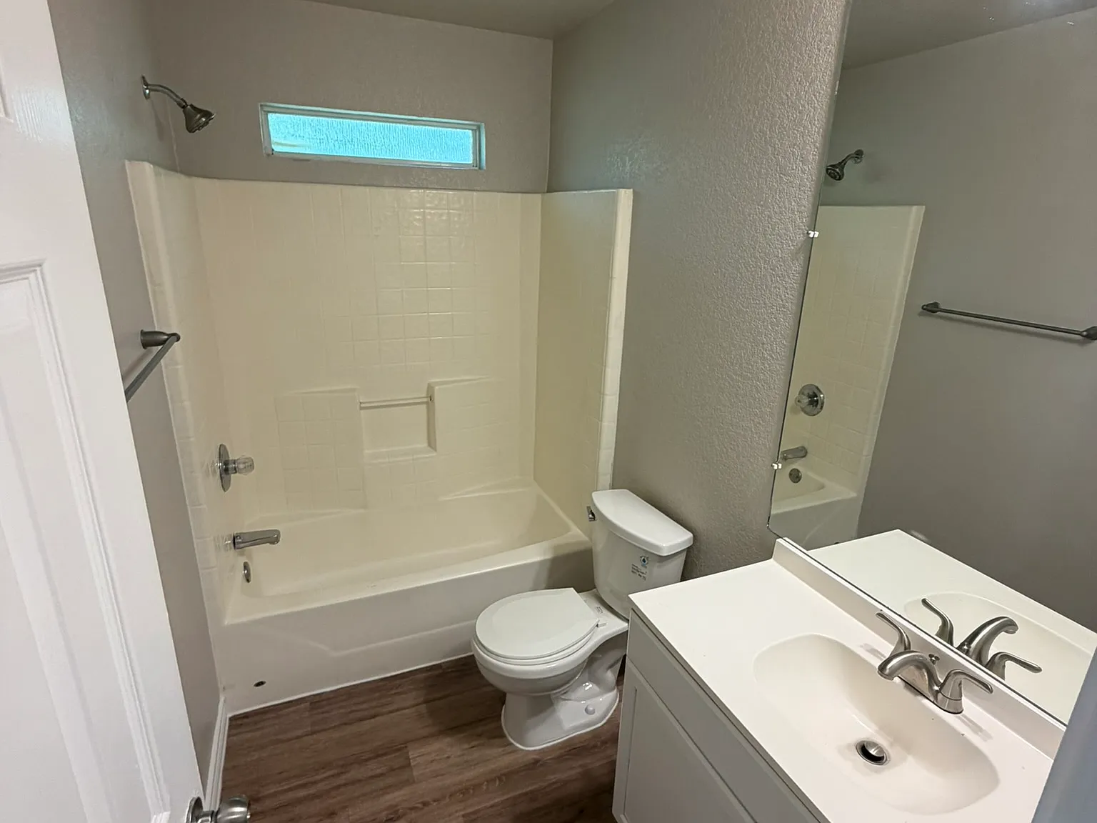 3 bed, 1058 sqft, $1,050 — Photo 4