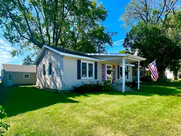 706 E 7th St, Fowler, IN 47944