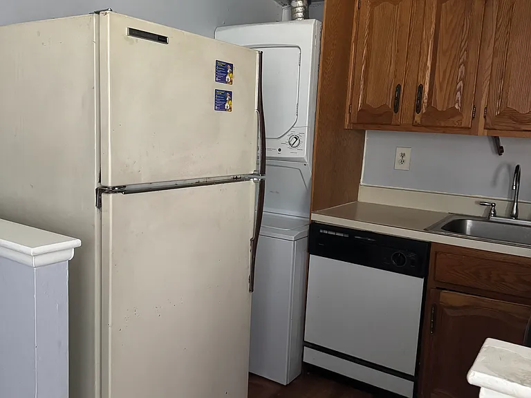250 Tanglewood Ln #F2 — Photo 12