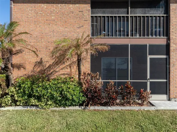 217 Airport Ave W APT 119, Venice, FL 34285