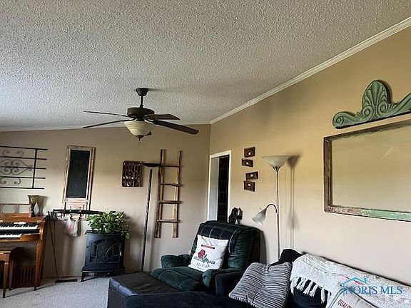 4th image of 2467 Rice Rd