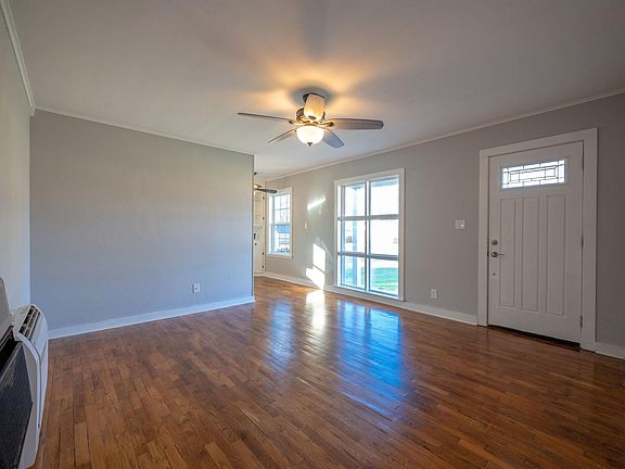 5th image of 1180 Arch St