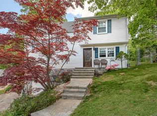 19 Gail Rd, Yonkers, NY 10710