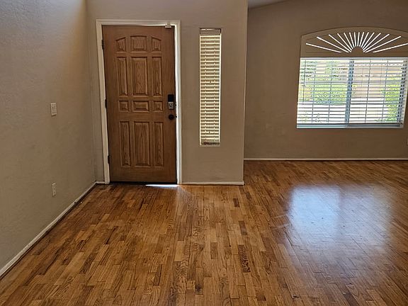 3rd image of 4135 W Dublin St