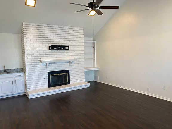 5th image of 10334 Bernardin Cir