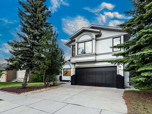3rd image of 8266 Edgebrook Dr SW