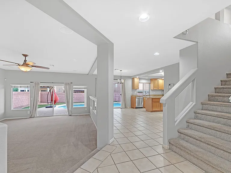 6574 Musette Ave — Photo 3