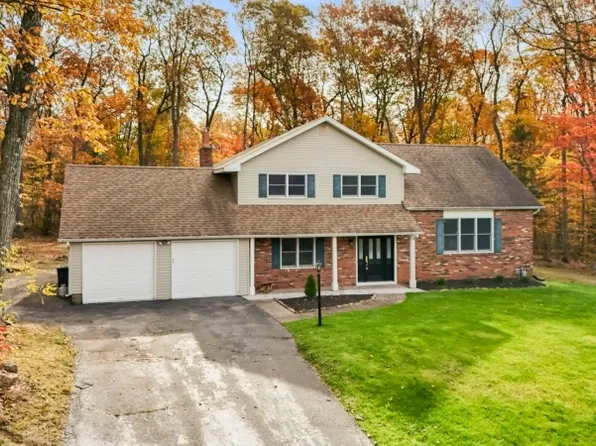 27 Jefferson Dr, Roxbury Twp., NJ 07836