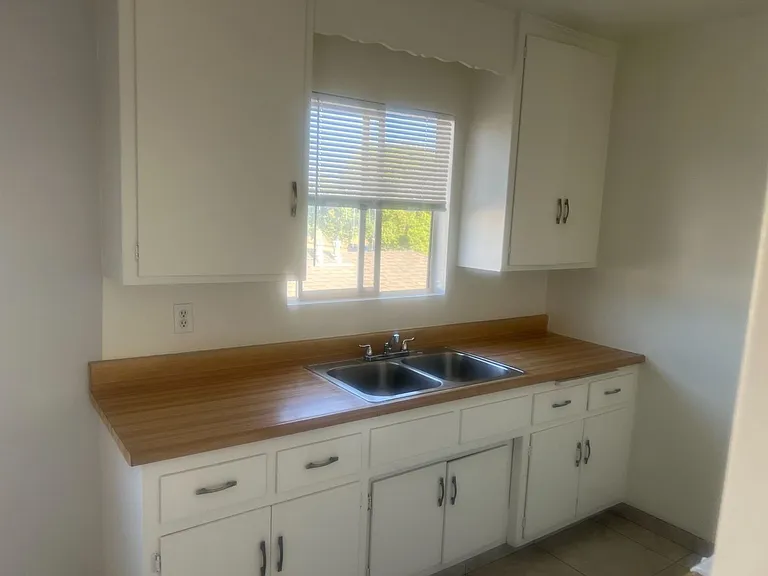 1260 W. Stoneridge Ct. — Photo 19