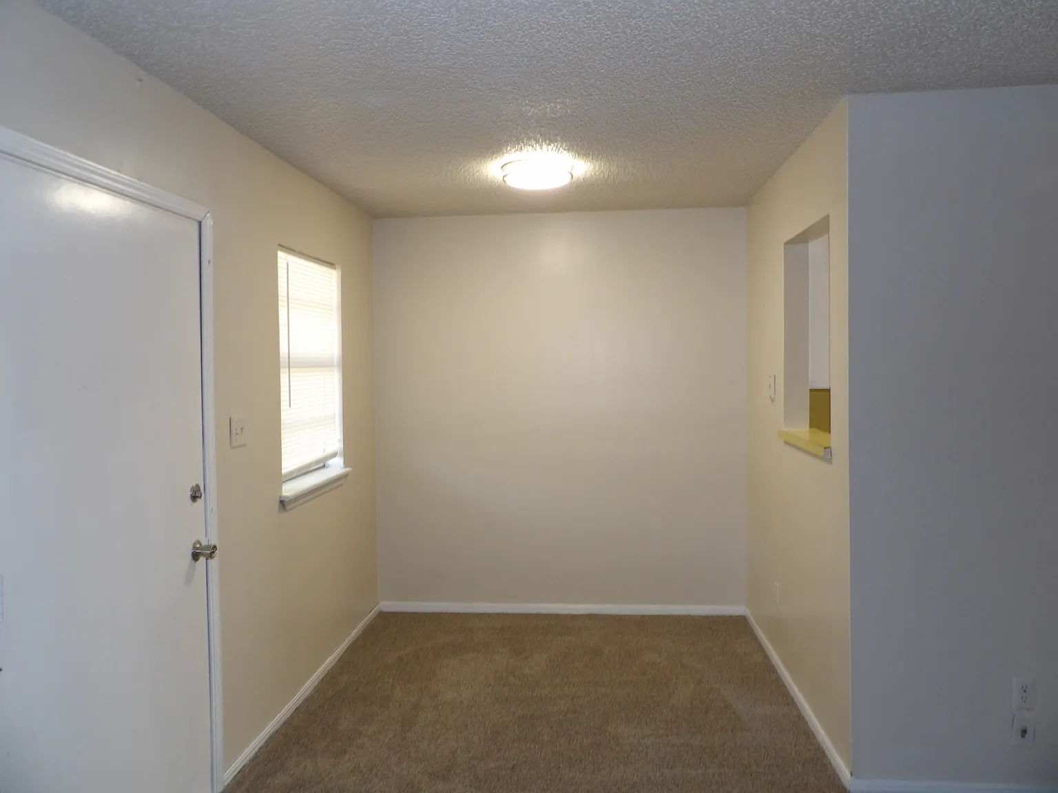1707 SW B Ave — Photo 3