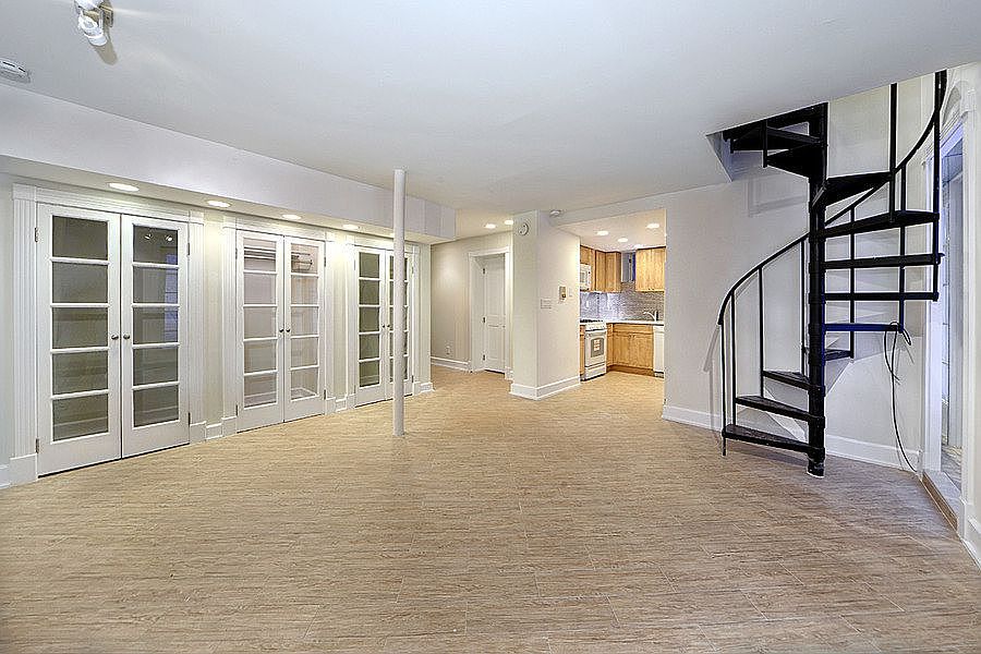 1st image of 12 W 68th St APT 1A