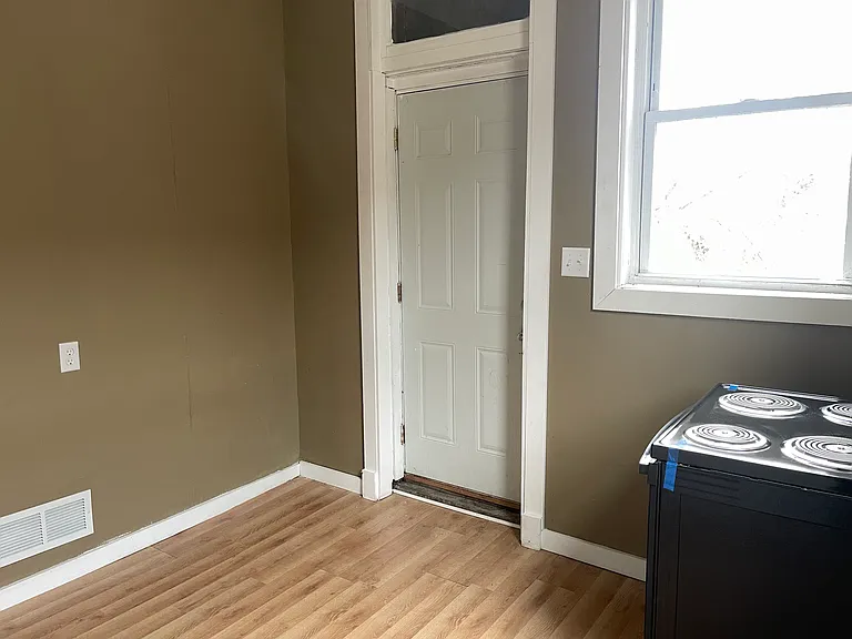 224 Conkey St #2 — Photo 7