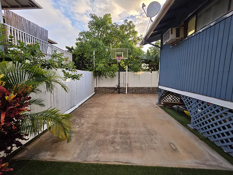2826 Panepoo St — Photo 6