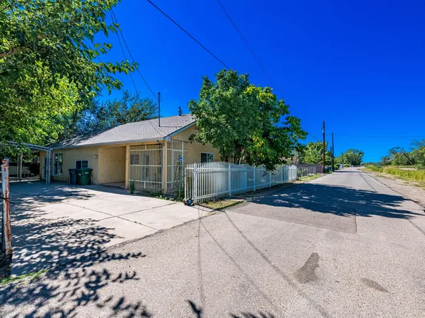 1012 Anthony Ln SW, Albuquerque, NM 87105