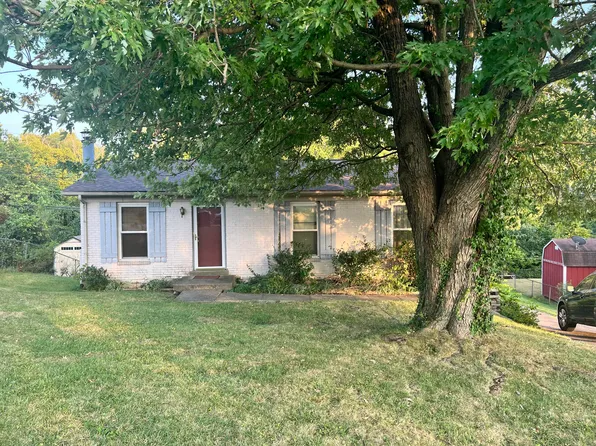 1491 Thames Dr, Lexington, KY 40517