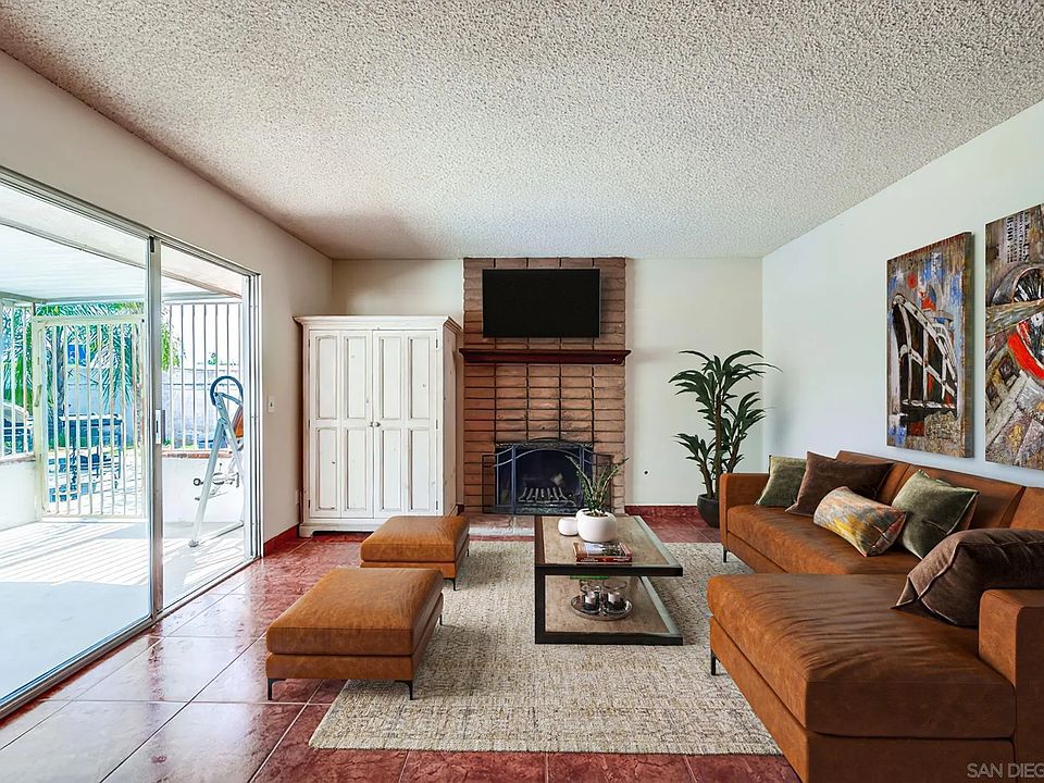 1st image of 41032 Whittier Ave