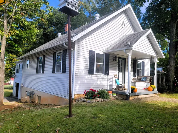 200 Houston St, Lexington, VA 24450