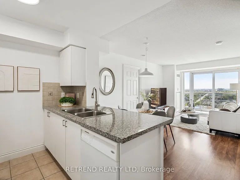 15 Greenview Ave #2111 — Photo 5
