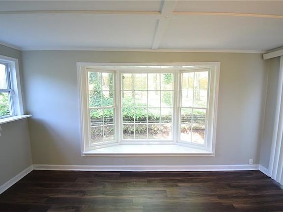 3rd image of 5006 River Rock Way