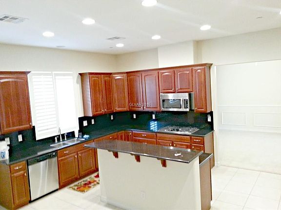 4th image of 8100 Dolce Volpe Ave