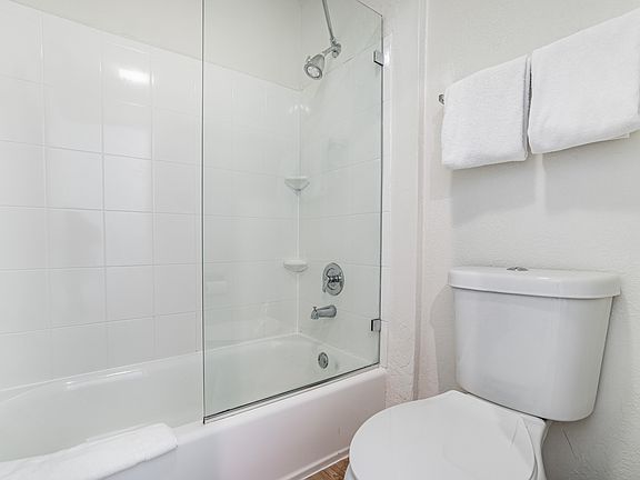 5th image of 1212 NW 82nd Ave #912