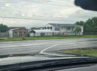 208 13th St, San Leon, TX 77539