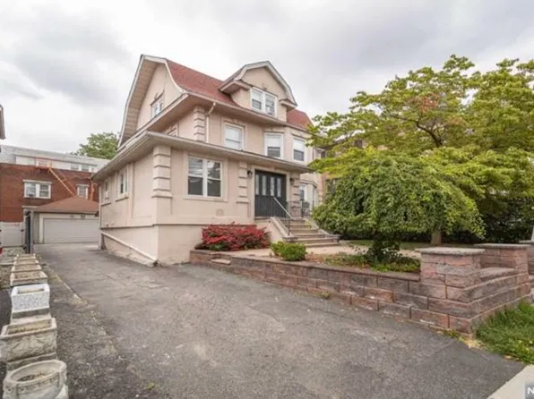 409 Lawton Ave Floor 1, Cliffside Park, NJ 07010