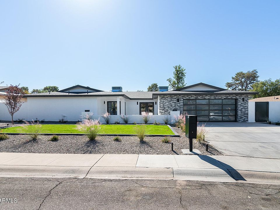 1st image of 6117 E WILSHIRE Drive