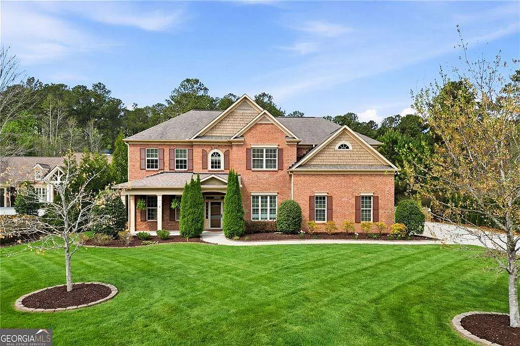 395 Scott Farm Dr photo 1