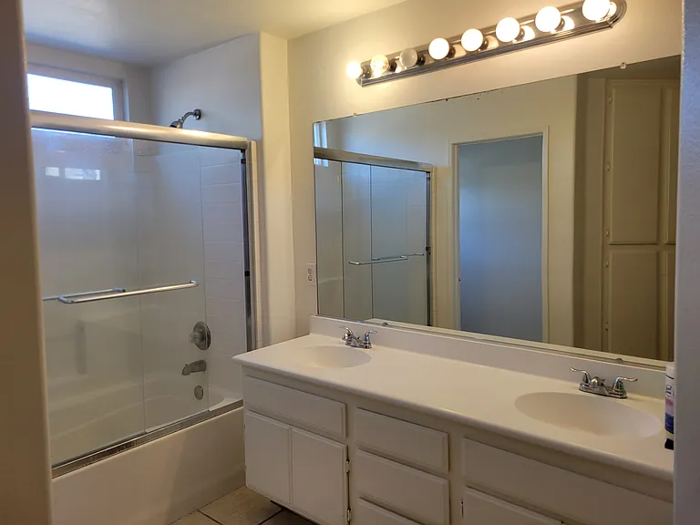 4323 Exmoor Ct — Photo 15