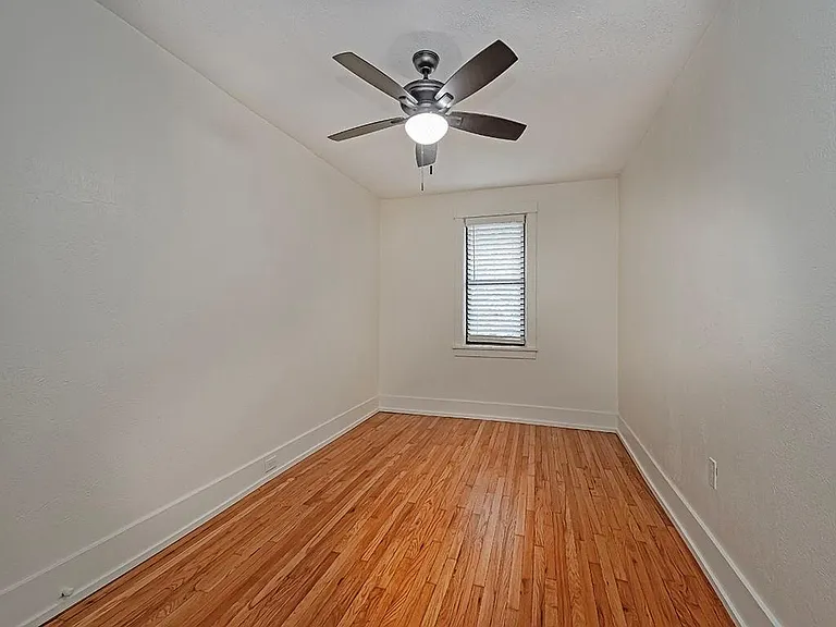 105 Shady Dr W #4 — Photo 20