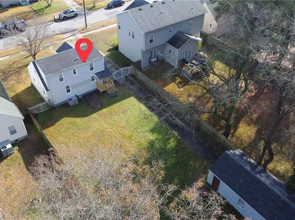 3453 W Bonner Dr, Norfolk, VA 23513