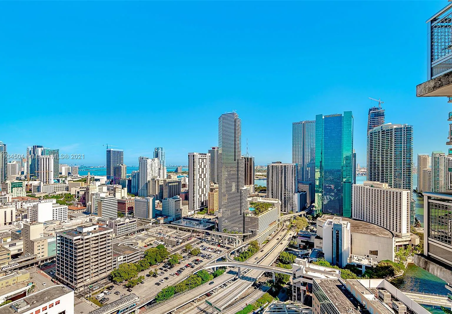 1 bed, 1.0 bath, 704 sqft, $2,800 — Photo 1