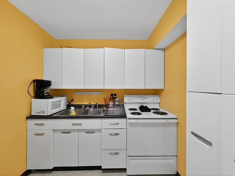 7337 S South Shore Dr #422 — Photo 11